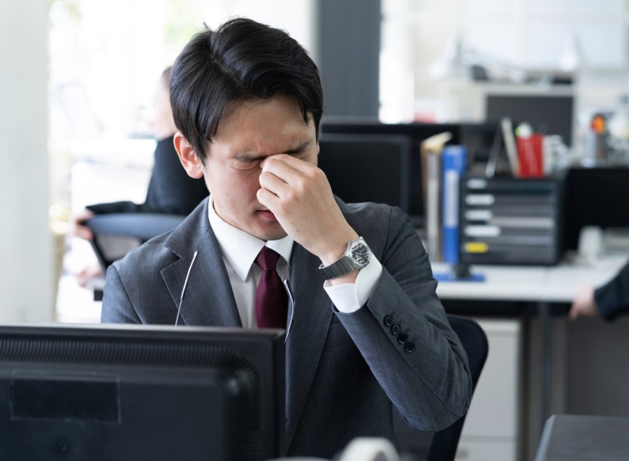 Infobesidade no Trabalho: O Excesso de Leitura Que Trava Decisão